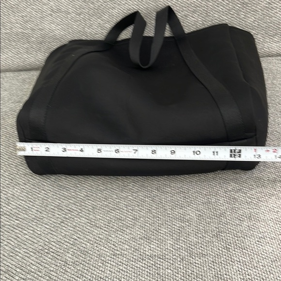 Victoria's Secret Black and Gold Tote Bag - Picture 10 of 16